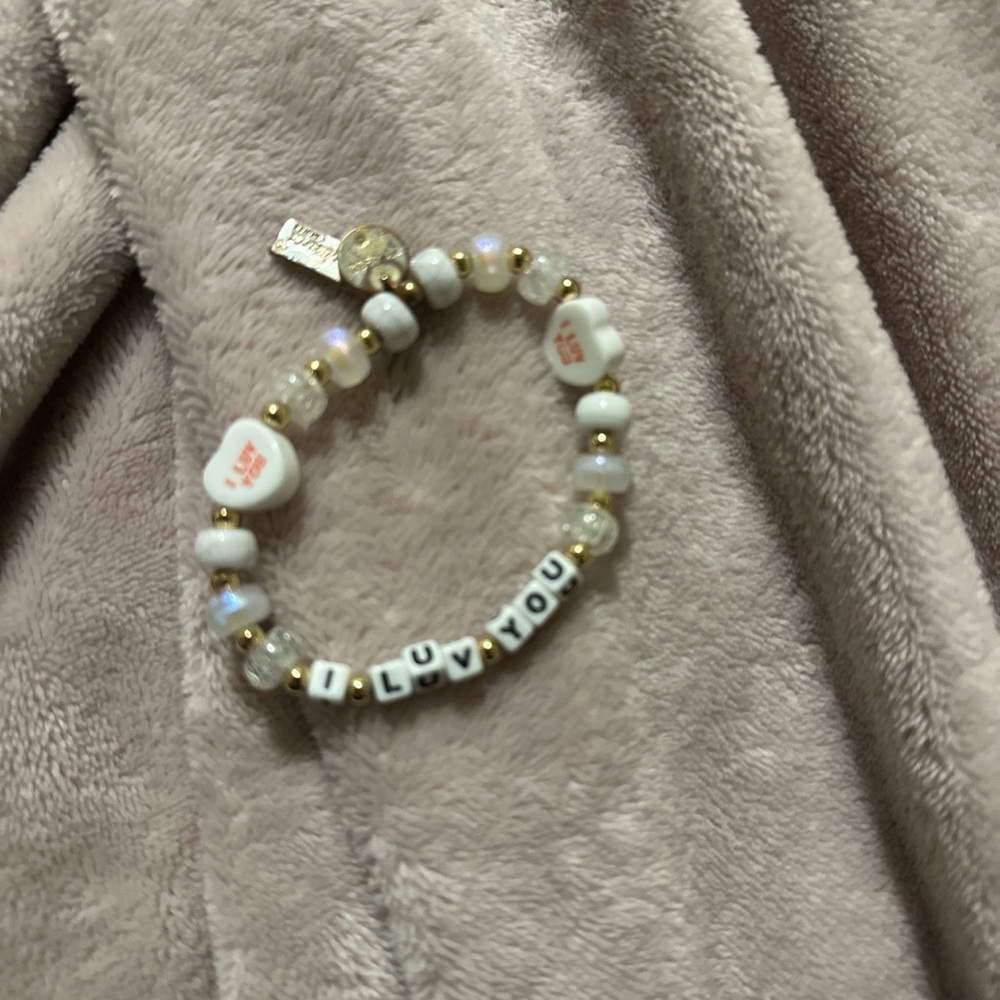 i luv u bracelet